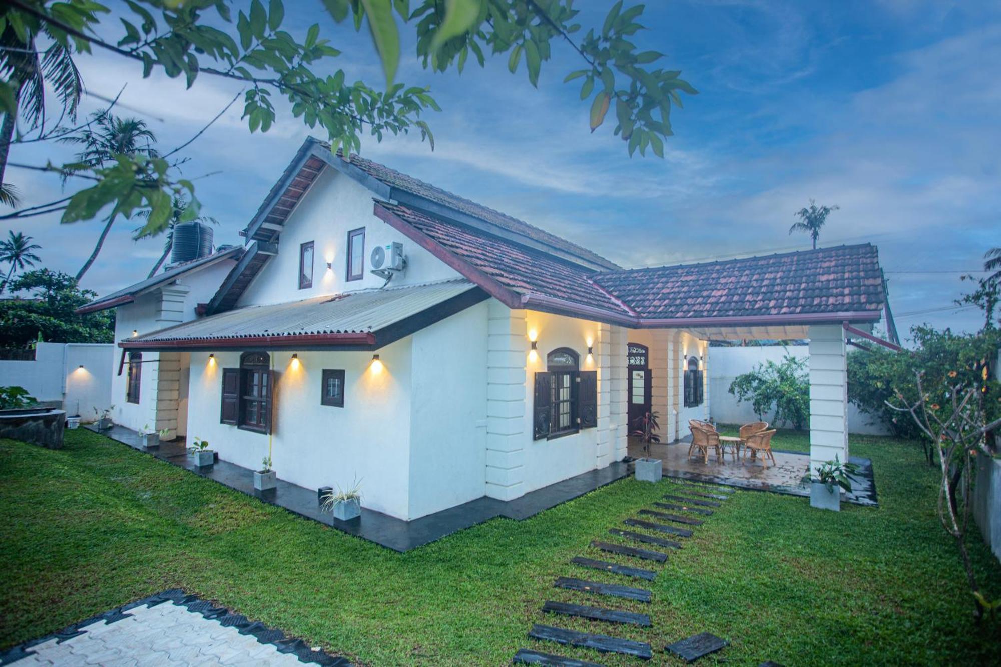 Villa Risithenmi Ahangama Ngoại thất bức ảnh